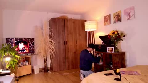 Mr Evans online show from 09/24/25, 03:04