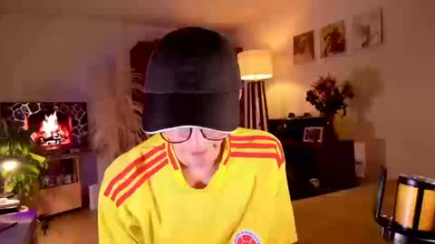 Mr Evans online show from 09/25/25, 05:16