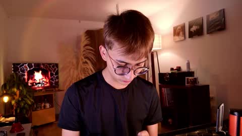 Mr Evans online show from 11/02/25, 02:30