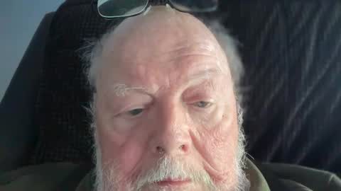 Snapshot of mr_frasier chatting on 01/22/25, 08:28 Jess online show from 01/22/25, 08:28