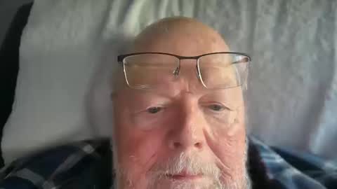 Snapshot of mr_frasier chatting on 10/15/25, 08:31 Jess online show from 10/15/25, 08:31