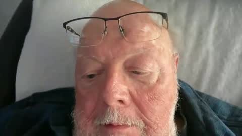 Snapshot of mr_frasier chatting on 04/22/26, 07:48 Jess online show from 04/22/26, 07:48