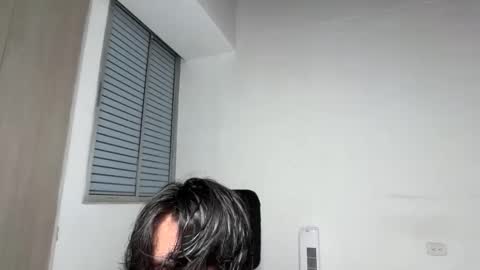 Snapshot of mr_freed chatting on 04/29/26, 11:11 Freed online show from 04/29/26, 11:11