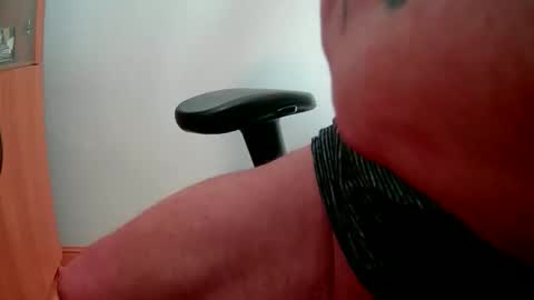 Snapshot of mr_funtease chatting on 03/06/26, 10:50 Fit and Fun....10 Hung online show from 03/06/26, 10:50