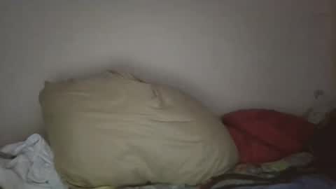 Snapshot of mr_hooked chatting on 09/12/25, 04:01 mr hooked online show from 09/12/25, 04:01