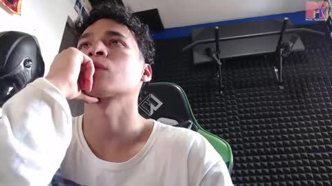 Call me Angel please online show from 04/01/26, 06:05