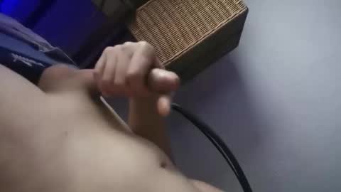 Snapshot of mr_longnight chatting on 09/21/25, 04:36 mr_longnight online show from 09/21/25, 04:36