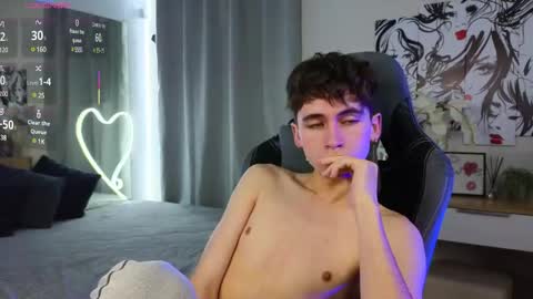 Snapshot of mr_lucky_guy chatting on 03/07/25, 12:15 Kris online show from 03/07/25, 12:15