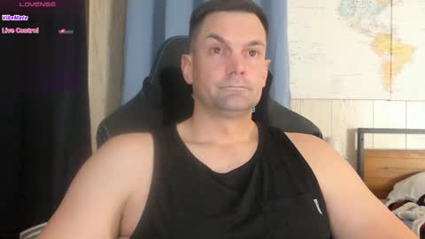 Snapshot of mr_mac69 chatting on 01/16/25, 02:19 Cam online show from 01/16/25, 02:19