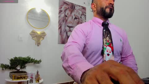 Snapshot of mr_maik22 chatting on 12/13/24, 12:17 mr_maik22 online show from 12/13/24, 12:17