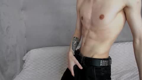 Snapshot of mr_makentoshi chatting on 09/15/25, 07:30 Makentoshi online show from 09/15/25, 07:30