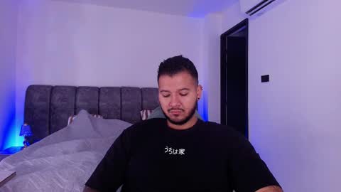 Snapshot of mr_mikee_ chatting on 01/16/26, 03:10 MIKEE online show from 01/16/26, 03:10