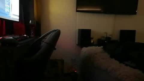 Snapshot of mr_miss_dannys chatting on 12/04/24, 01:25 Dannys online show from 12/04/24, 01:25