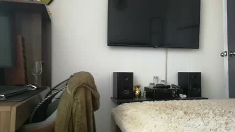 Snapshot of mr_miss_dannys chatting on 12/08/24, 06:17 Dannys online show from 12/08/24, 06:17