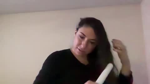 Mr  Mrs Glitter online show from 03/05/26, 04:08