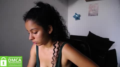 Snapshot of mr_mrscurie chatting on 01/11/25, 10:40 Mr Mrs Curie online show from 01/11/25, 10:40