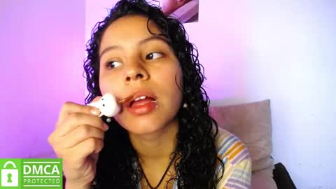 Snapshot of mr_mrscurie chatting on 02/07/25, 09:48 Mr Mrs Curie online show from 02/07/25, 09:48