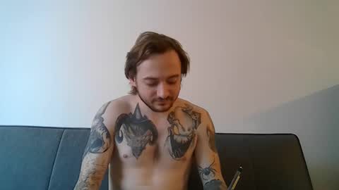 mr_nightfall online show from 12/05/25, 08:38