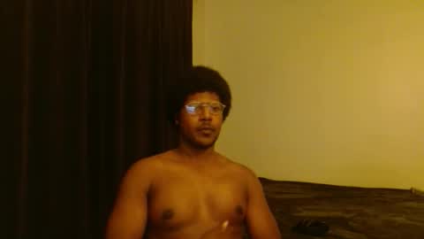 Snapshot of mr_nobody_100 chatting on 02/19/26, 01:12 mr_nobody_100 online show from 02/19/26, 01:12