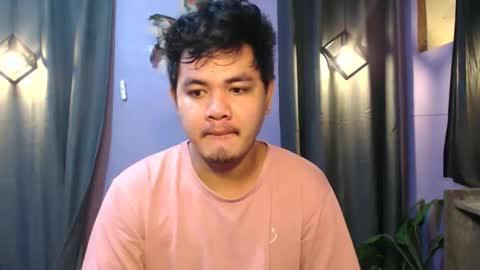 Snapshot of mr_olivercummerx chatting on 11/01/25, 08:44 mr_olivercummerx online show from 11/01/25, 08:44