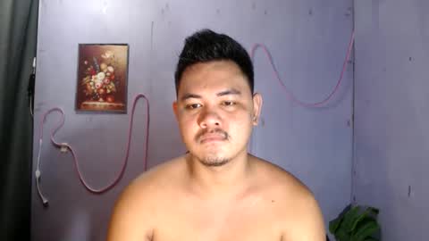 Snapshot of mr_olivercummerx chatting on 05/31/26, 07:37 mr_olivercummerx online show from 05/31/26, 07:37