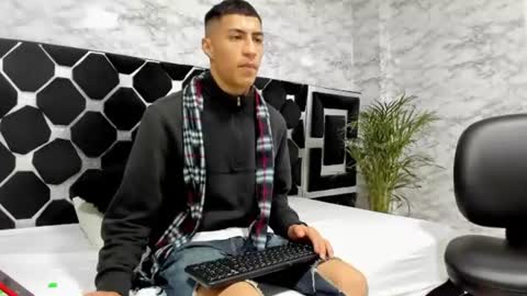 Mr Porn  online show from 06/19/26, 01:37
