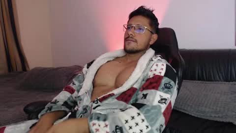 AARON online show from 06/04/26, 09:26