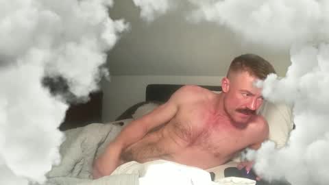 Snapshot of mr_right_guy chatting on 10/20/25, 05:52 Mr Right Guy online show from 10/20/25, 05:52