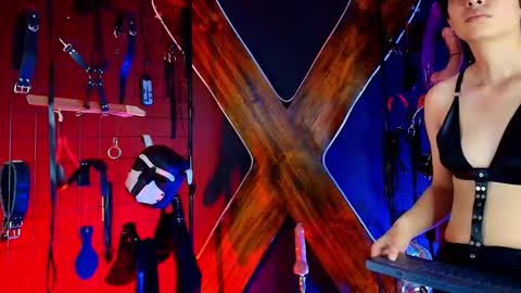 Sadistic online show from 02/06/26, 01:47