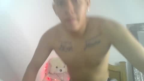 mr_sharkmaster777 online show from 01/06/25, 03:19