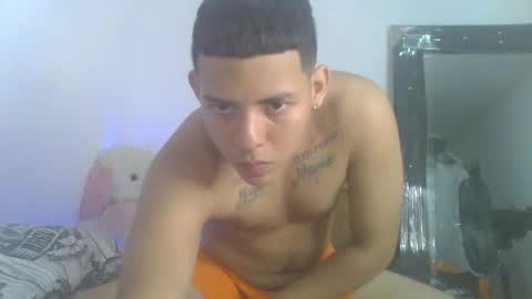 mr_sharkmaster777 online show from 01/11/25, 02:47