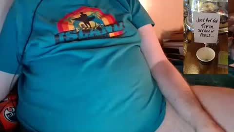 Snapshot of mr_south chatting on 12/15/24, 07:35 Mr South X online show from 12/15/24, 07:35