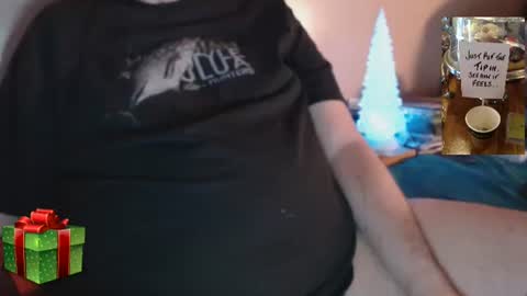 Snapshot of mr_south chatting on 12/28/24, 07:22 Mr South X online show from 12/28/24, 07:22