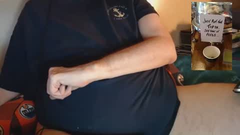 Snapshot of mr_south chatting on 01/18/25, 07:17 Mr South X online show from 01/18/25, 07:17