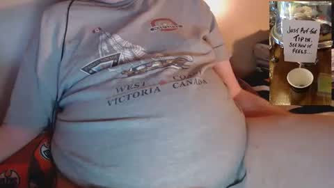 Snapshot of mr_south chatting on 02/22/25, 08:07 Mr South X online show from 02/22/25, 08:07