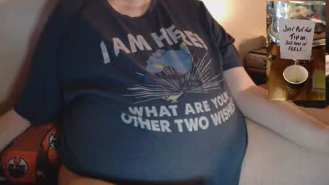 Snapshot of mr_south chatting on 02/26/25, 07:42 Mr South X online show from 02/26/25, 07:42