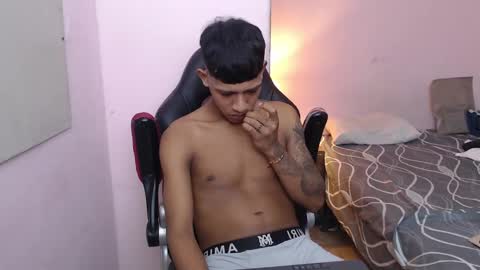 Snapshot of mr_stiven_ chatting on 01/11/25, 02:30 mr_stiven_ online show from 01/11/25, 02:30