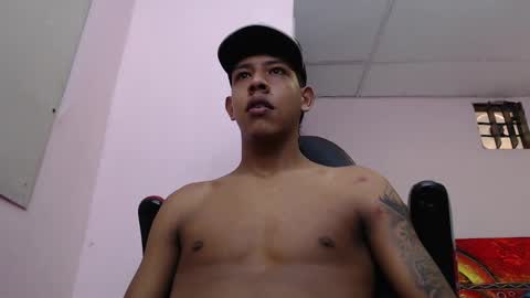 Snapshot of mr_stiven_ chatting on 01/24/25, 03:00 mr_stiven_ online show from 01/24/25, 03:00