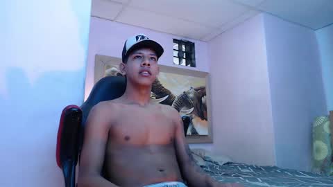 Snapshot of mr_stiven_ chatting on 02/17/25, 05:58 mr_stiven_ online show from 02/17/25, 05:58