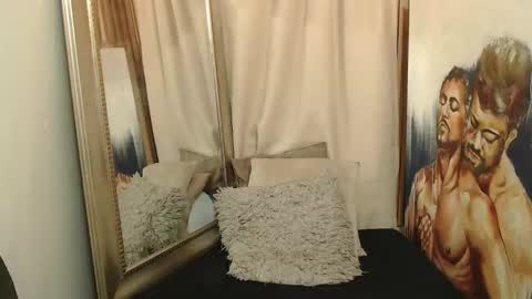 Snapshot of mr_stiven_ chatting on 09/18/25, 02:57 mr_stiven_ online show from 09/18/25, 02:57