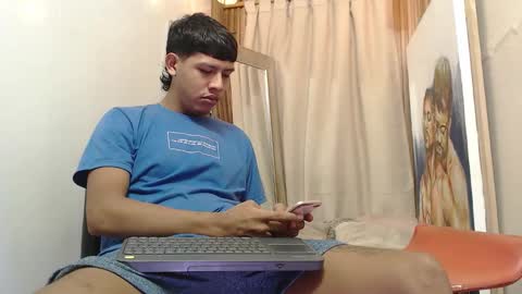 mr_stiven_ online show from 11/04/25, 03:05