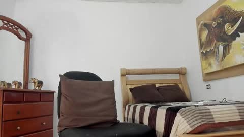 mr_stiven_ online show from 03/04/26, 04:18