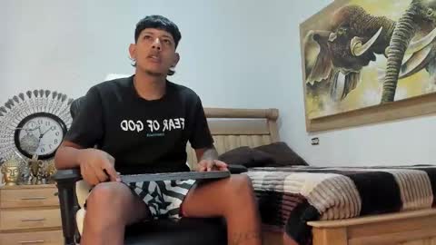 mr_stiven_ online show from 03/25/26, 03:12