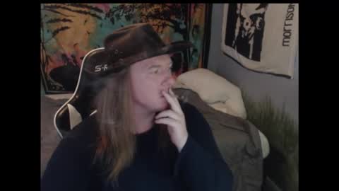 Snapshot of mr_strawberry chatting on 10/14/25, 09:26 mr_strawberry online show from 10/14/25, 09:26