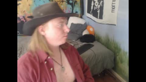 mr_strawberry online show from 03/19/26, 07:51