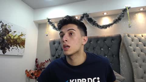 Snapshot of mr_williseo chatting on 12/29/24, 08:26 williseo online show from 12/29/24, 08:26