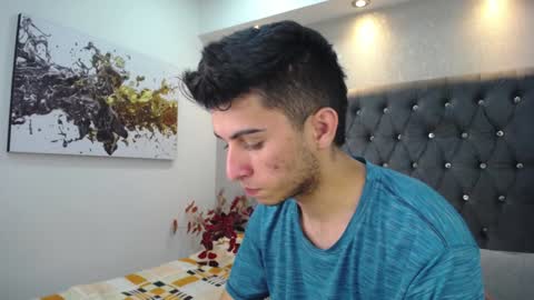 Snapshot of mr_williseo chatting on 02/05/25, 08:35 williseo online show from 02/05/25, 08:35