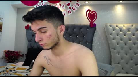 Snapshot of mr_williseo chatting on 02/16/25, 12:08 williseo online show from 02/16/25, 12:08