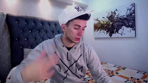 Snapshot of mr_williseo chatting on 03/05/25, 07:38 williseo online show from 03/05/25, 07:38