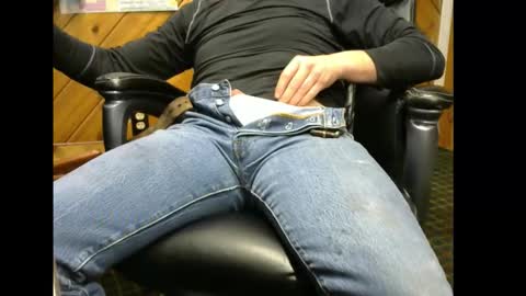 mr_x7333 online show from 11/17/25, 03:34